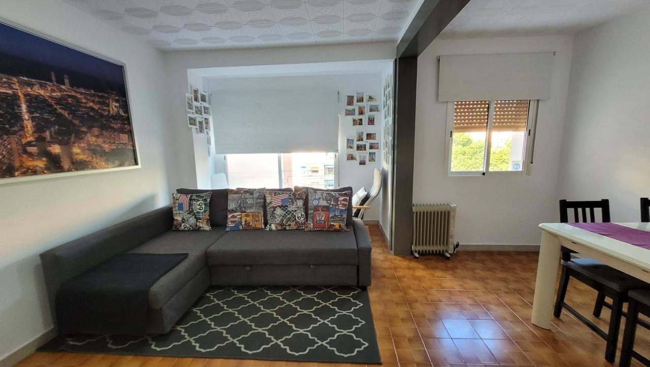 הוספיטלט דה יוברגאט Apartaments B O D Collblanc מראה חיצוני תמונה