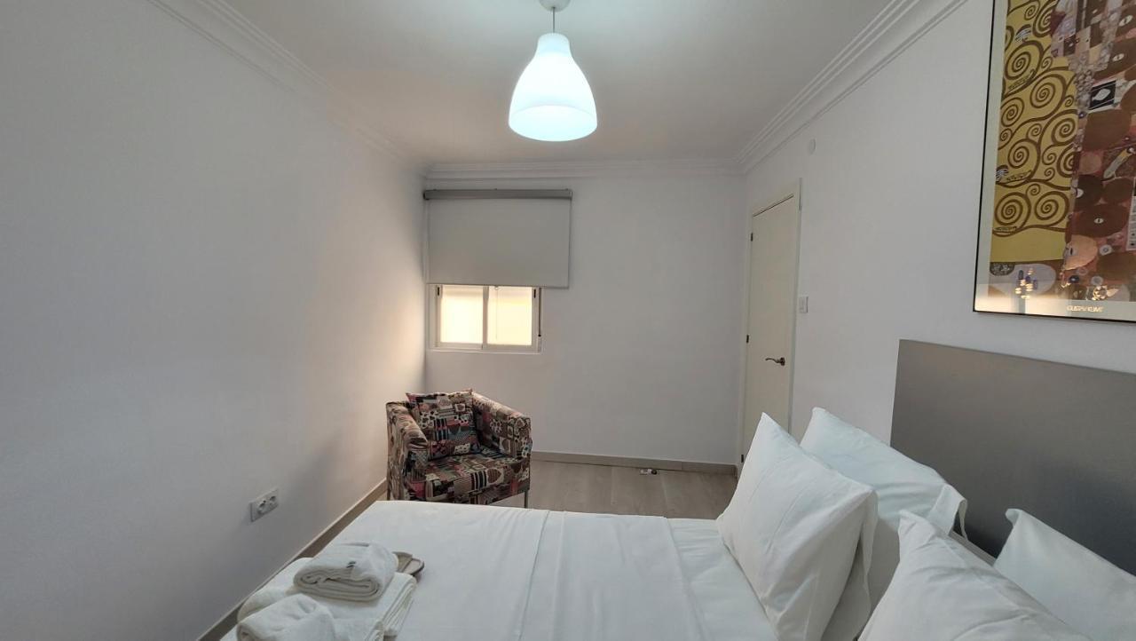 הוספיטלט דה יוברגאט Apartaments B O D Collblanc מראה חיצוני תמונה