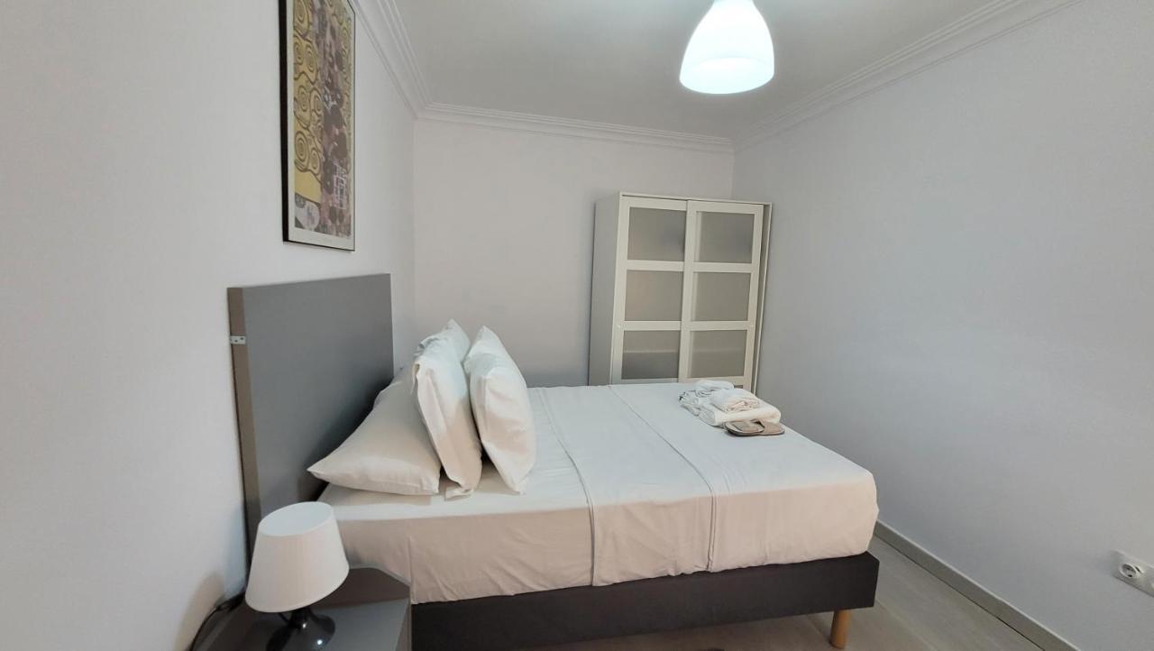 הוספיטלט דה יוברגאט Apartaments B O D Collblanc מראה חיצוני תמונה