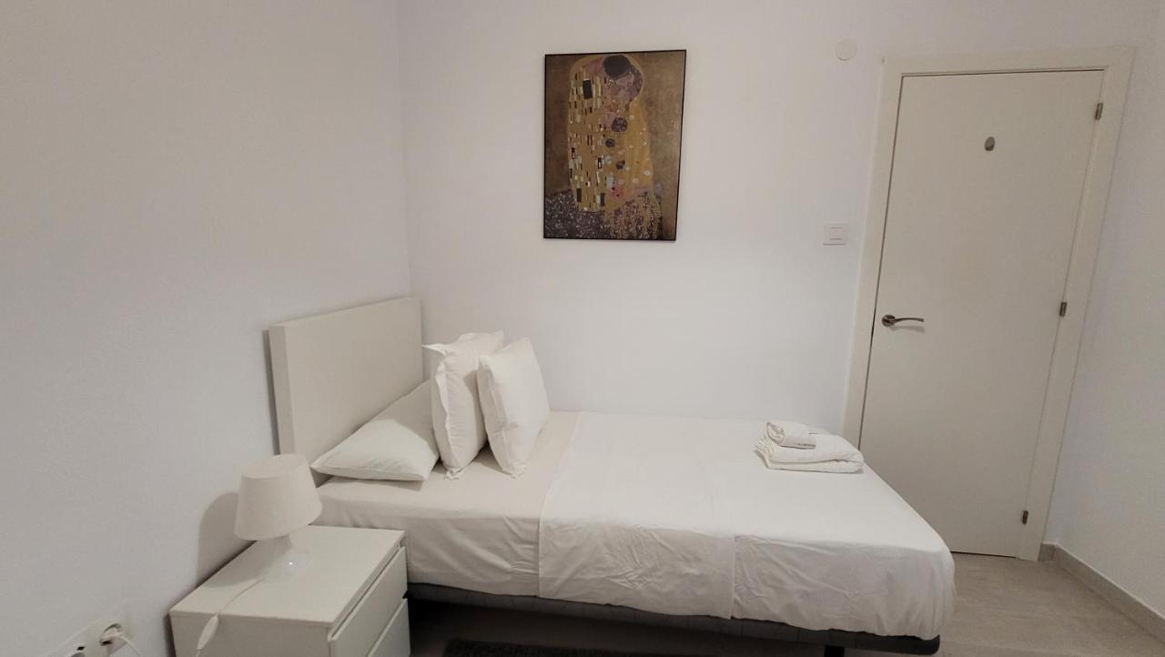 הוספיטלט דה יוברגאט Apartaments B O D Collblanc מראה חיצוני תמונה