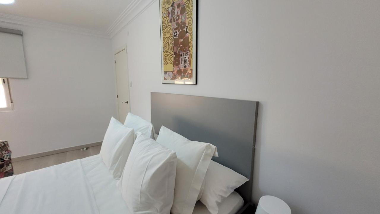 הוספיטלט דה יוברגאט Apartaments B O D Collblanc מראה חיצוני תמונה