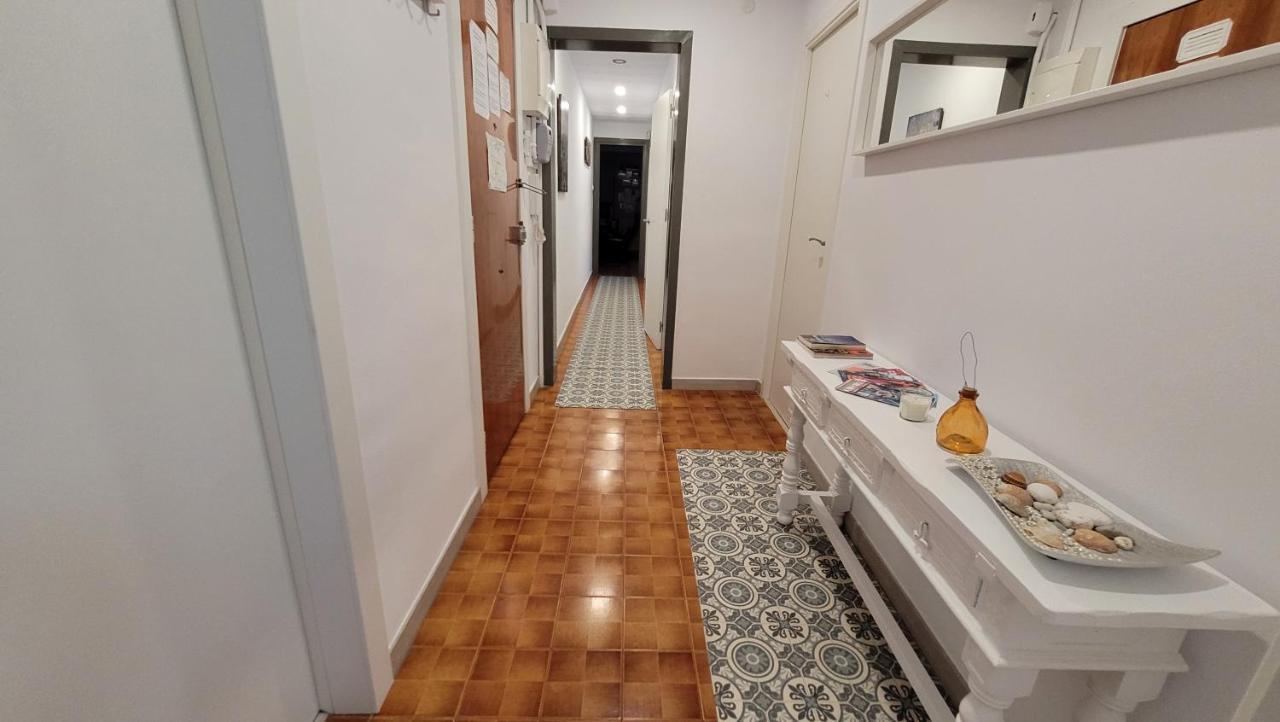 הוספיטלט דה יוברגאט Apartaments B O D Collblanc מראה חיצוני תמונה